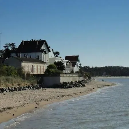 Les Bains 5 Villa *